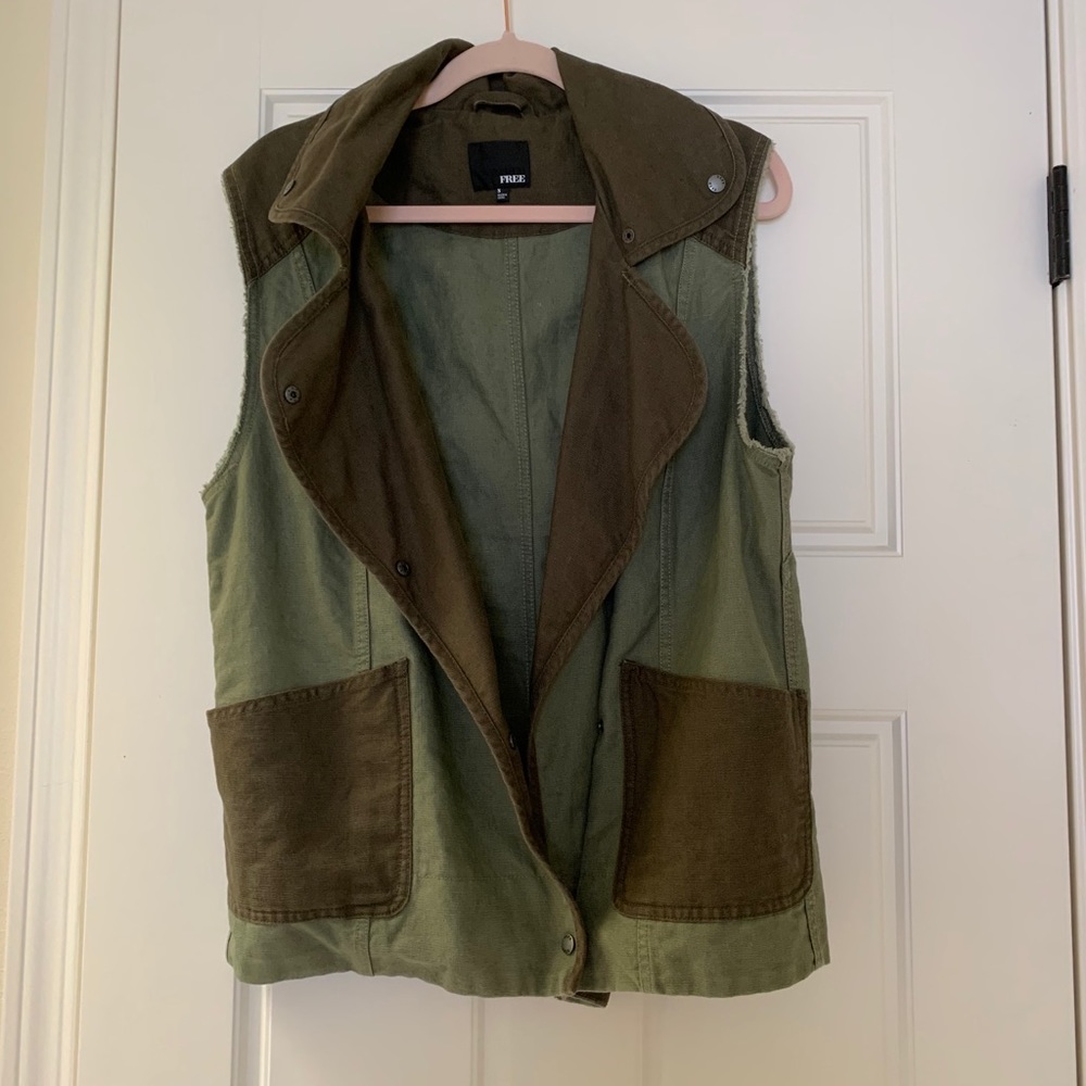 Aritzia/Wilfred vest